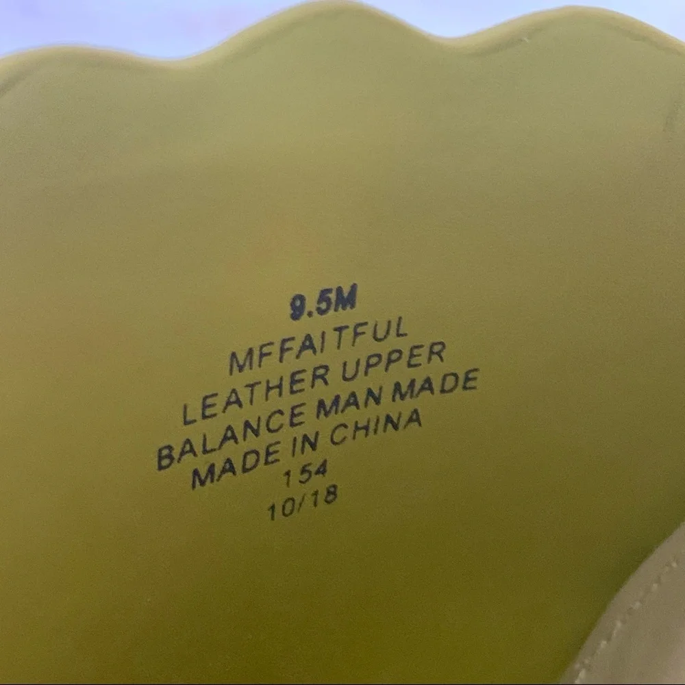 Marc‎ Fisher Faitful Yellow Platform Sandals 9.5M